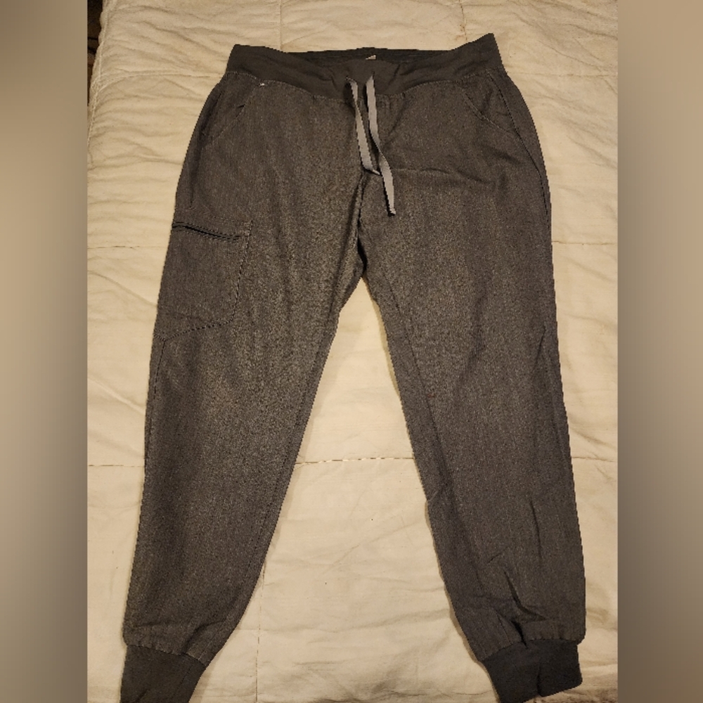 Figs scrub pants